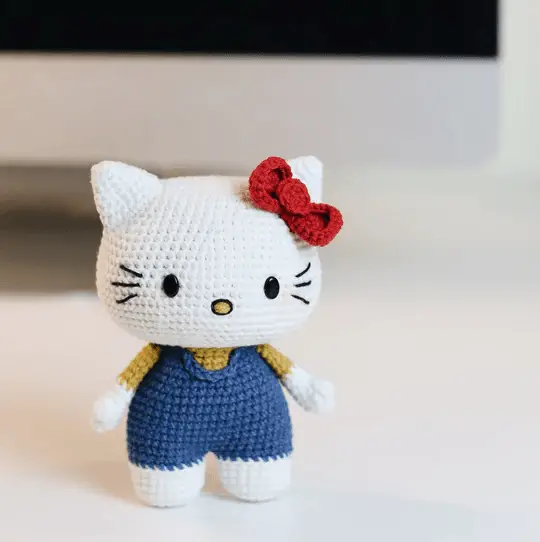 adorable hello kitty crochet pattern