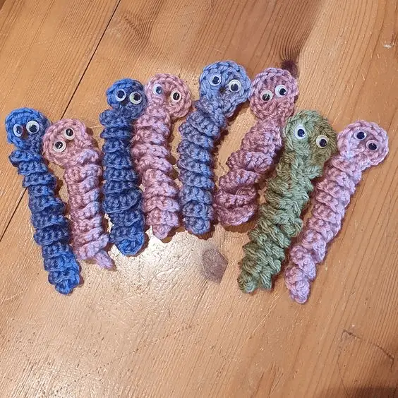 crochet worm free pattern