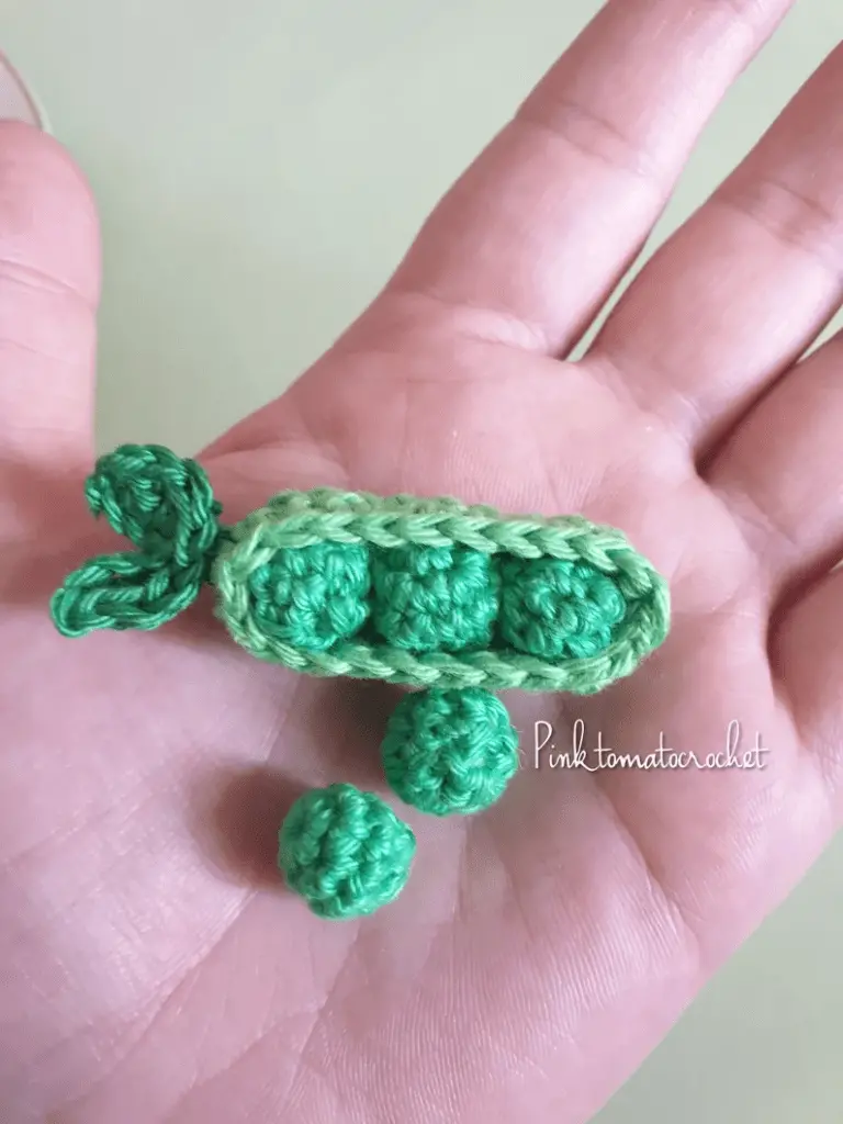 crochet peas in a pod