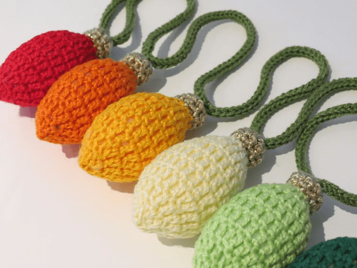 crochet light bulb amigurumi