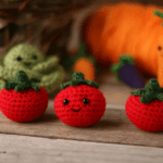 crochet tomato pattern