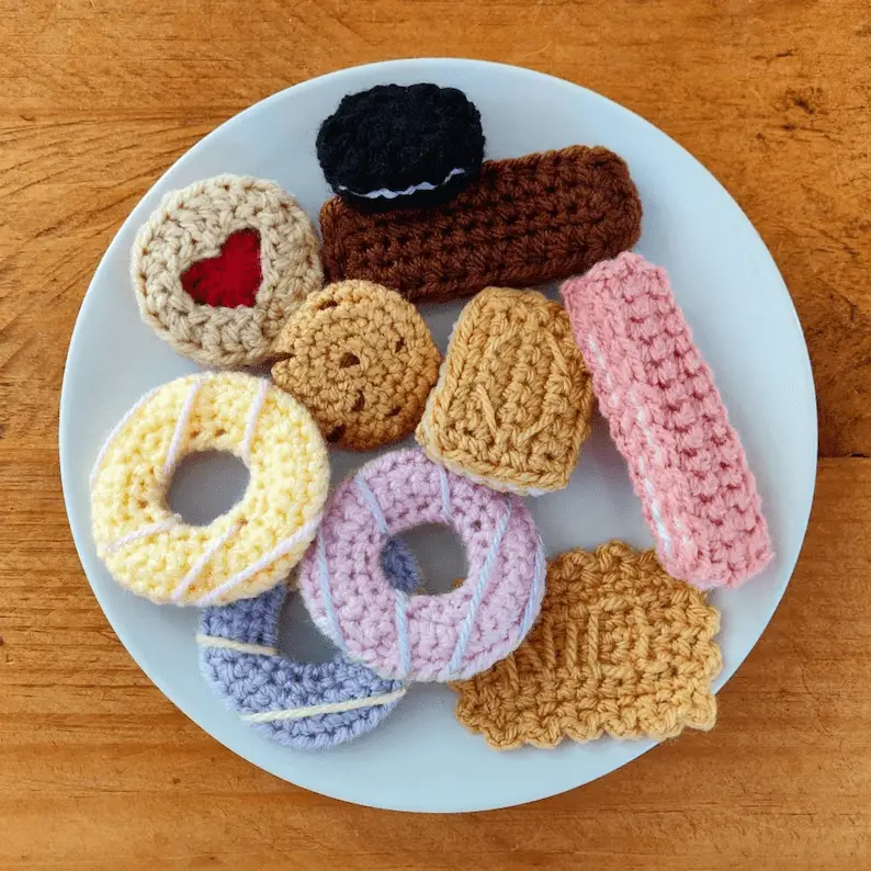 crochet biscuits
