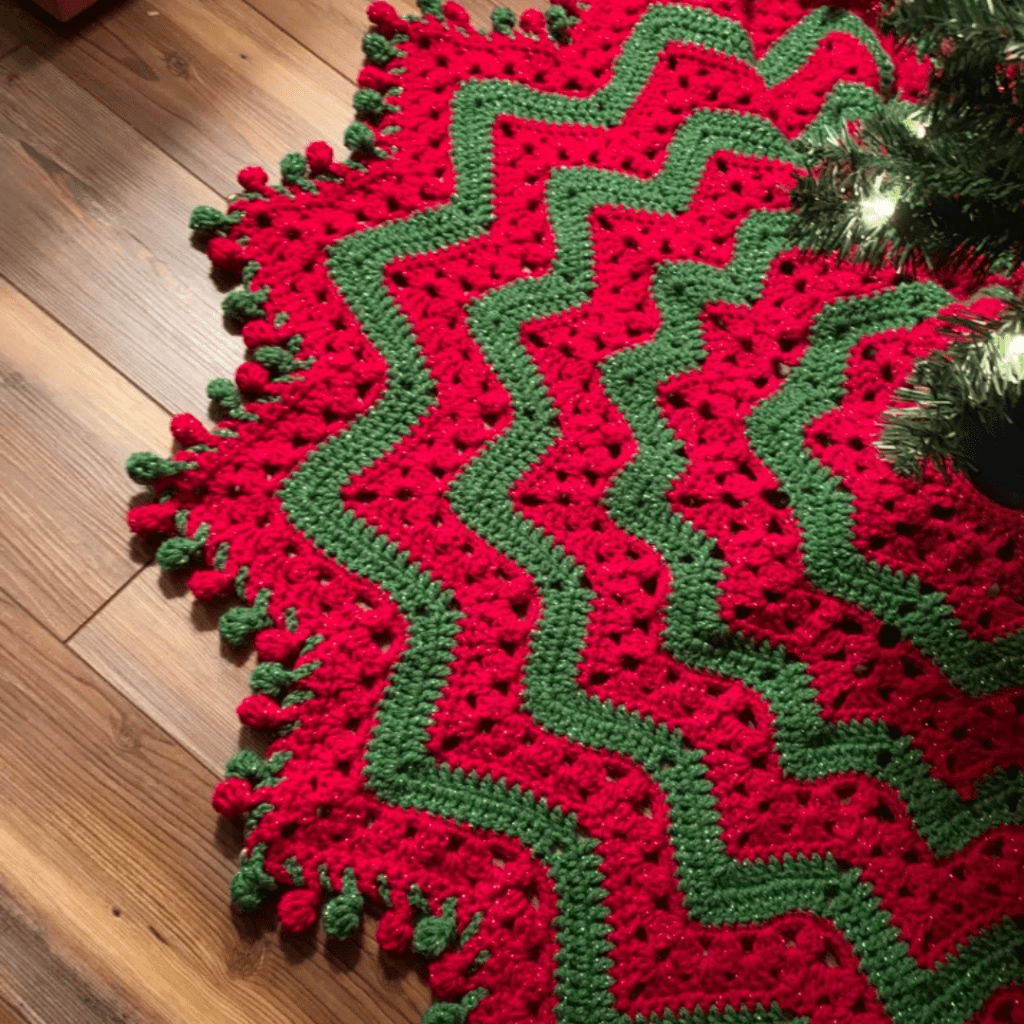 crochet Christmas tree skirt pattern