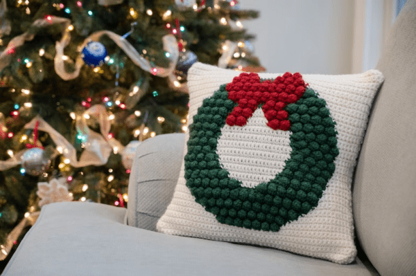 Festive Crochet Christmas Pillow Pattern ( SitnCrochet 2024