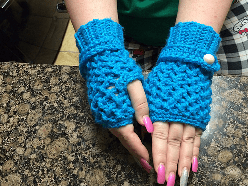  crochet fingerless gloves pattern