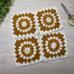 crochet g square