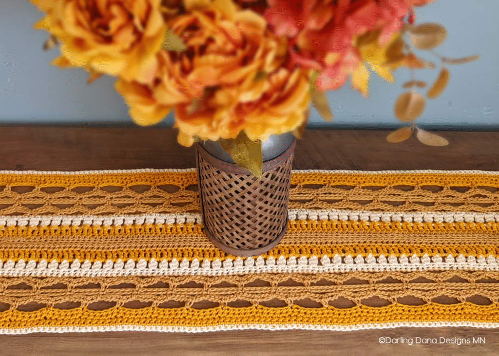 crochet thanksgiving table runner