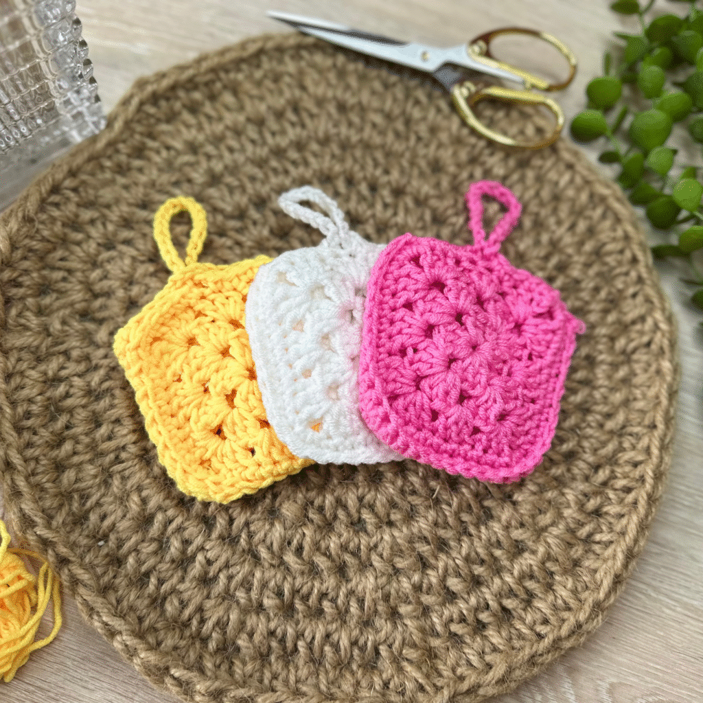 small crochet projects