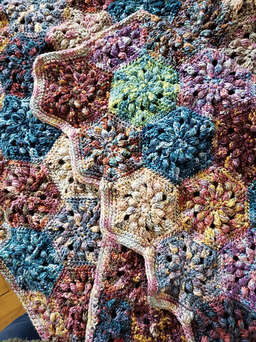 crochet 3D granny square pattern