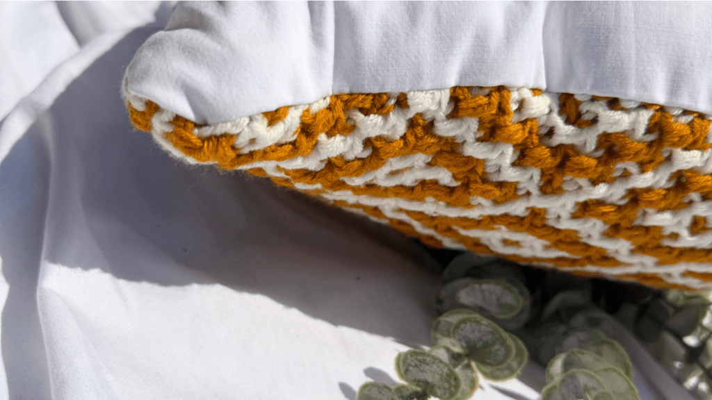 Free Mosaic Crochet Pillow Case Pattern